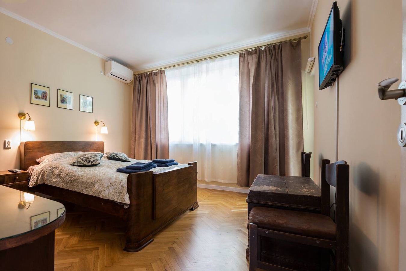 Bright and Cozy 2BD. Flat in Plovdiv's City Centre Flataway