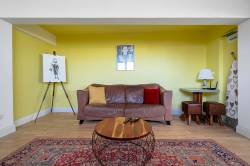 Best Views from Top Central Cozy 1-Bedroom Flat 9 Flat Manager Booking