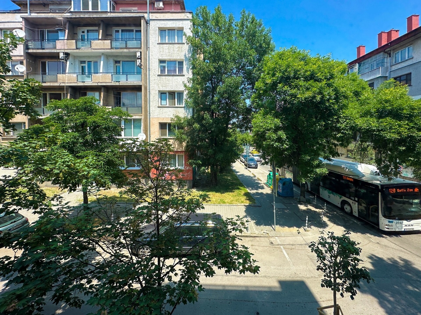 Joy Apartment – Stylish 2BD in Oborishte 16 Flat Manager Booking