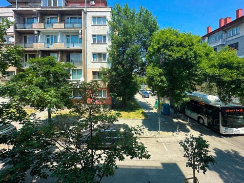 Joy Apartment – Stylish 2BD in Oborishte 16 Flat Manager Booking