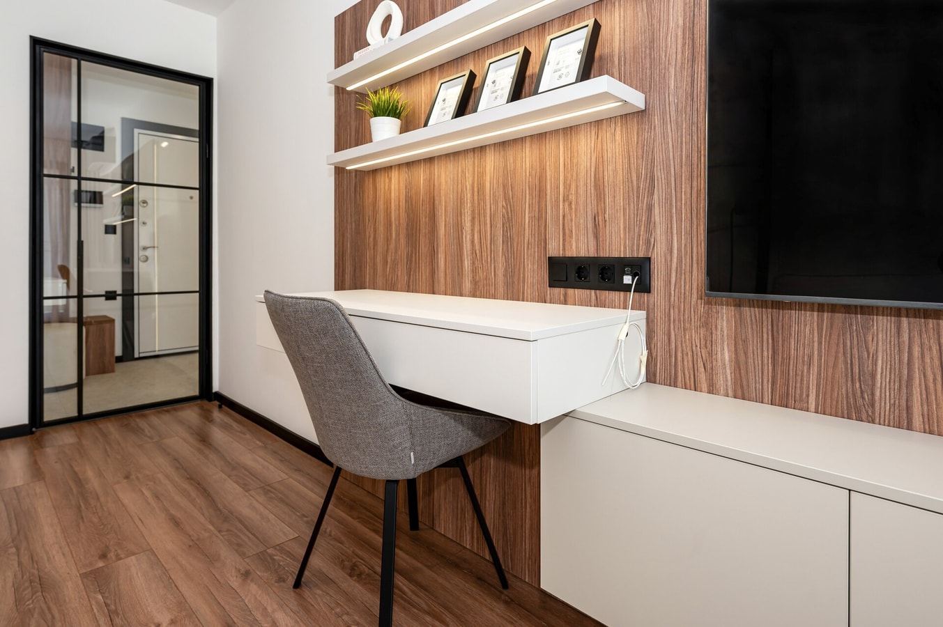 Plovdiv Center Gem with Balcony 7 Flat Manager Booking