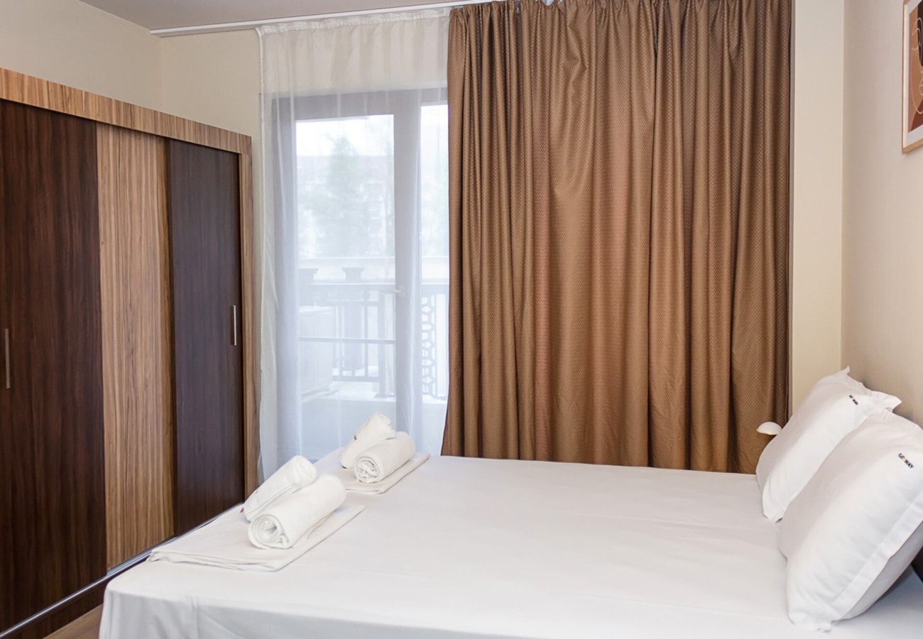 Studio in Argisht Partez Complex, Golden Sands 2 Flat Manager Booking