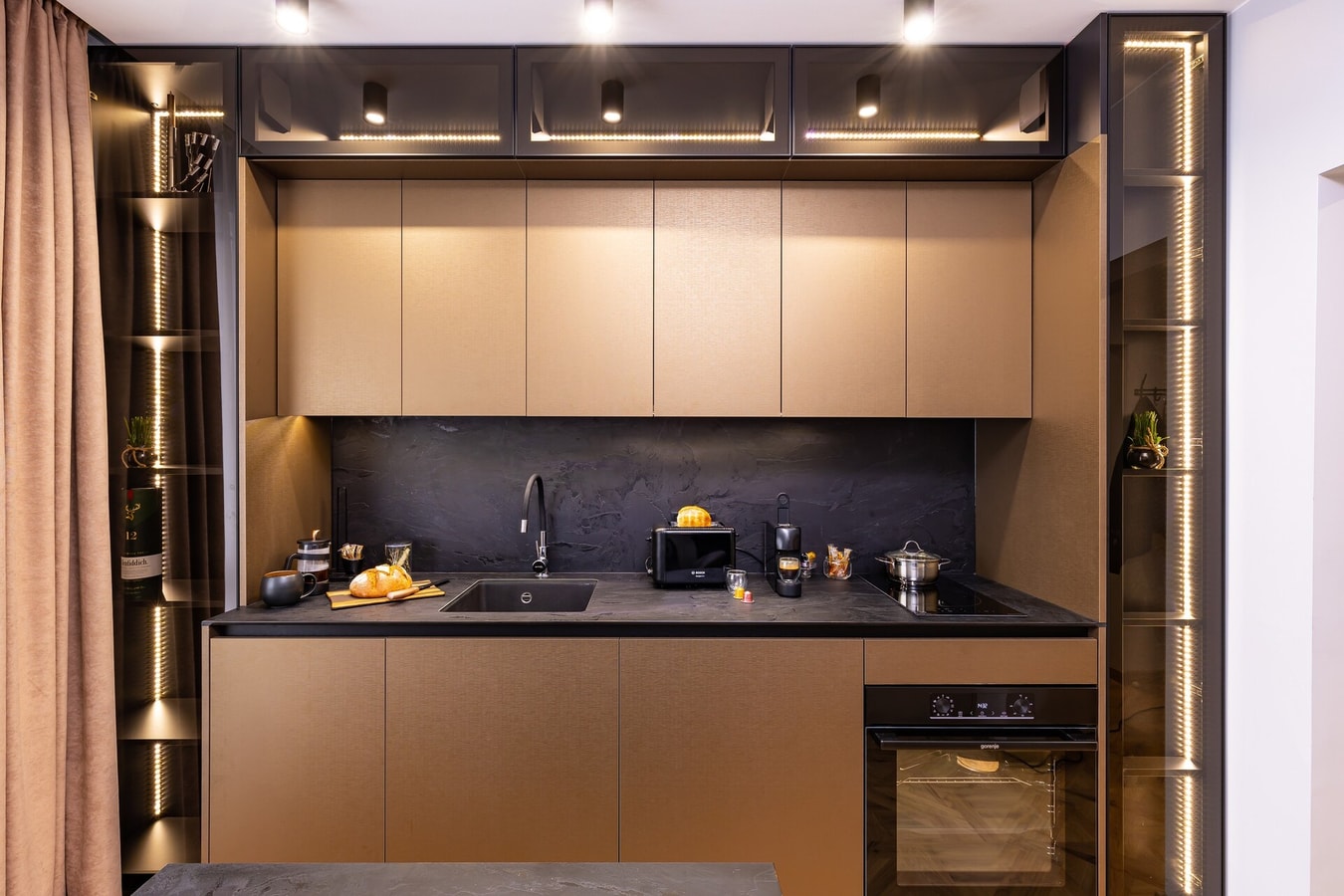 Happy People 2 BD, Central Plovdiv 12 Flat Manager Booking