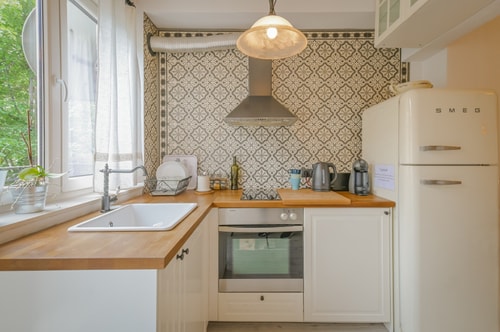 The Simple Place ~ Close to Slaveykov Square 1 Flat Manager Booking