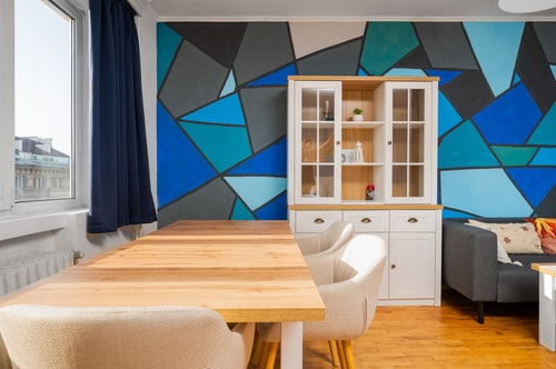 Prime Location in City Center I The Blue Art Spot 7 Flat Manager Booking