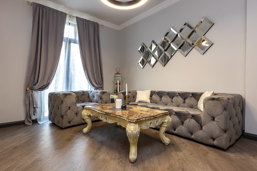 Central Apartments with Garden view - Apt No. 4 4 Flat Manager Booking