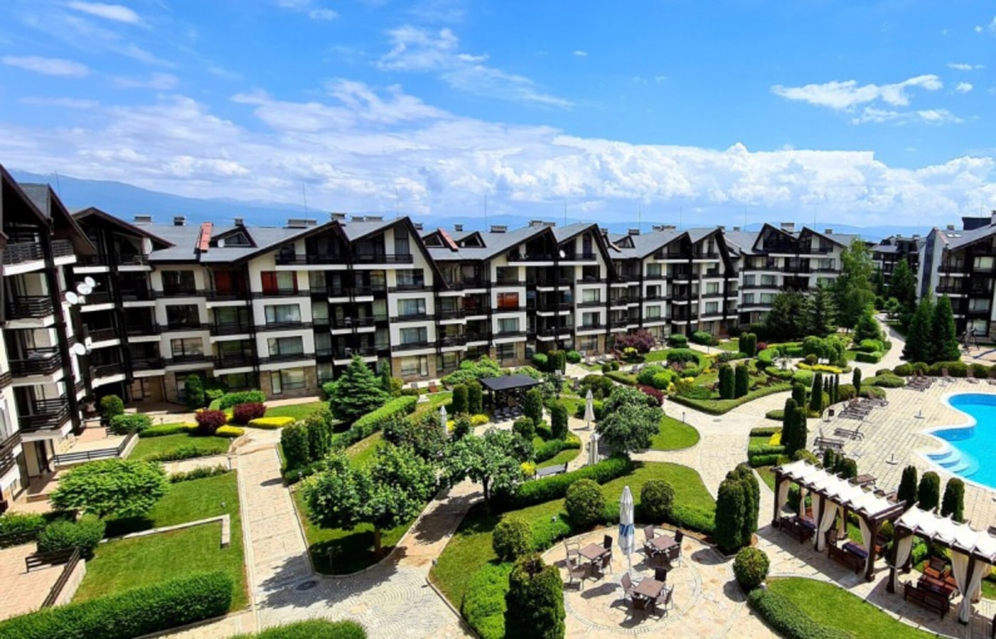 Bright Studio in a Spacious Complex in the Valley 14 Flat Manager Booking