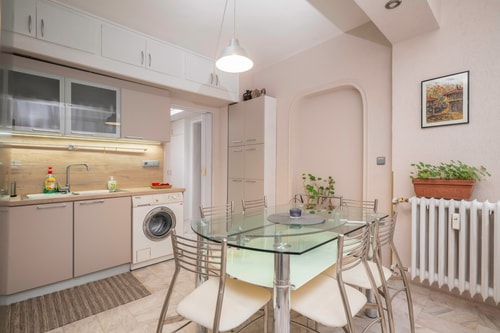 Cozy Apartment near Vitosha Street 17 Flat Manager Booking