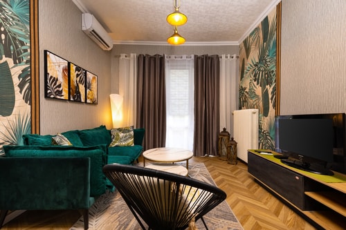 The Urban Nest-2BD Apartment with a Terrace 1 Flat Manager Booking