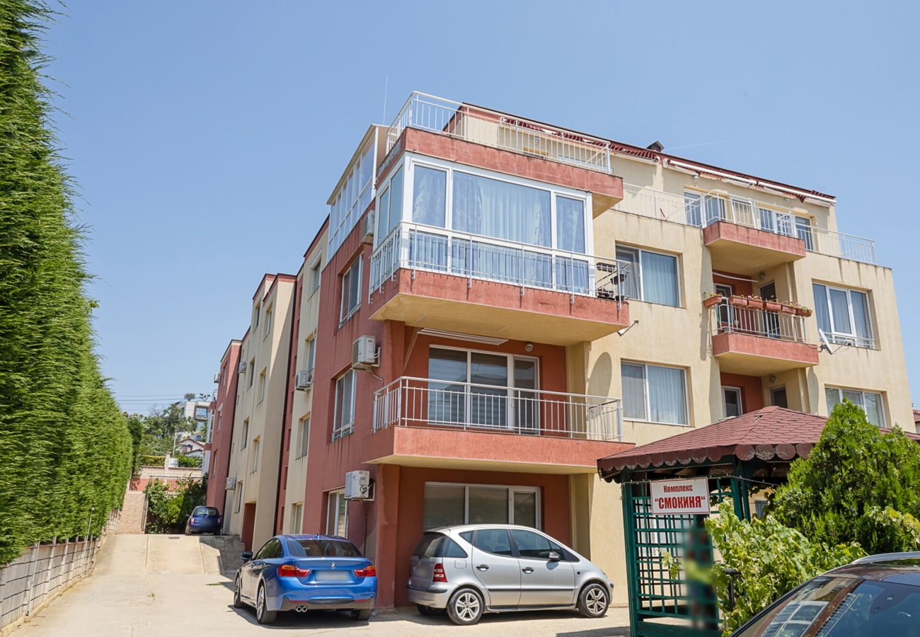 Cozy Sea-View Apartment inTrakata-Smokinya Complex 26 Flat Manager Booking