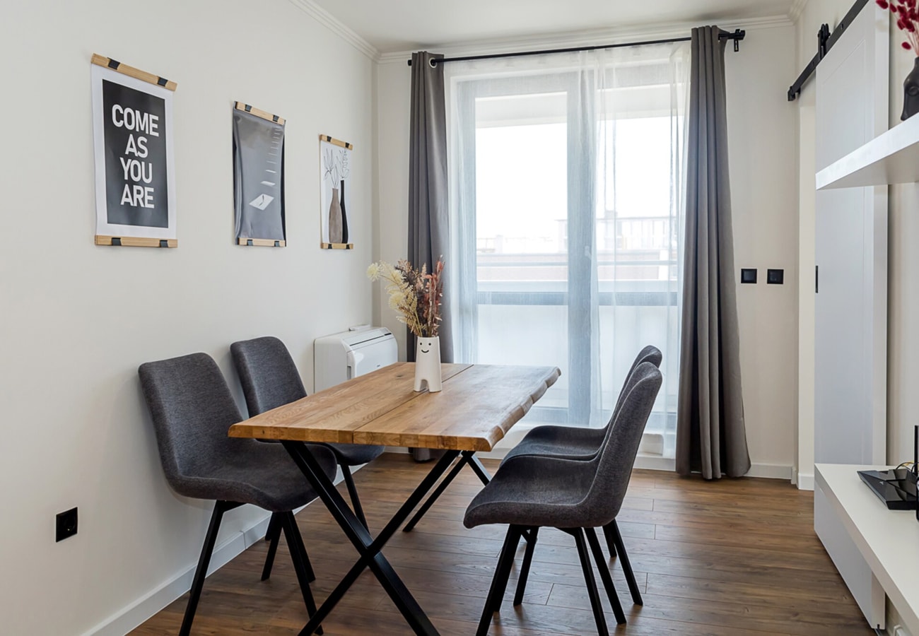 Cozy & Bright 2-BR Flat Next to Grand Mall Varna 9 Flat Manager Booking