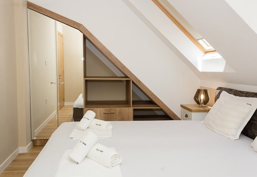 Warm&Comfy 3BD Apt Varna Center 49 Flat Manager Booking