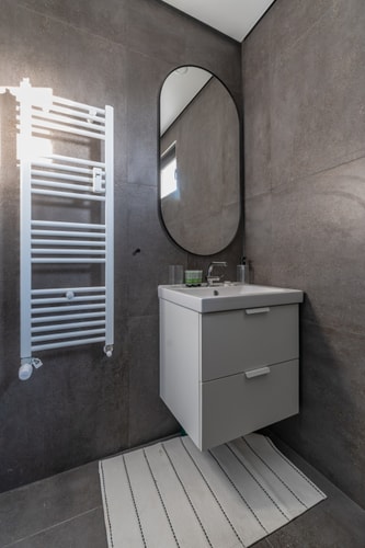 Industrial 2-BDR Flat by the National Stadium 17 Flat Manager Booking