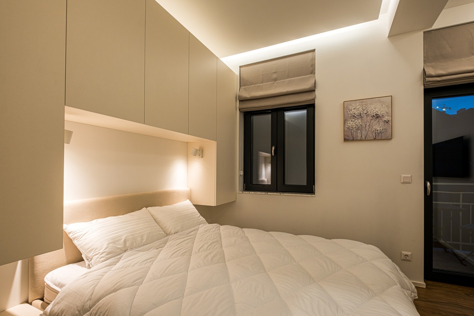 South 2.2 - Brand New Modern 1BD in Sofia Center 9 Flat Manager Booking