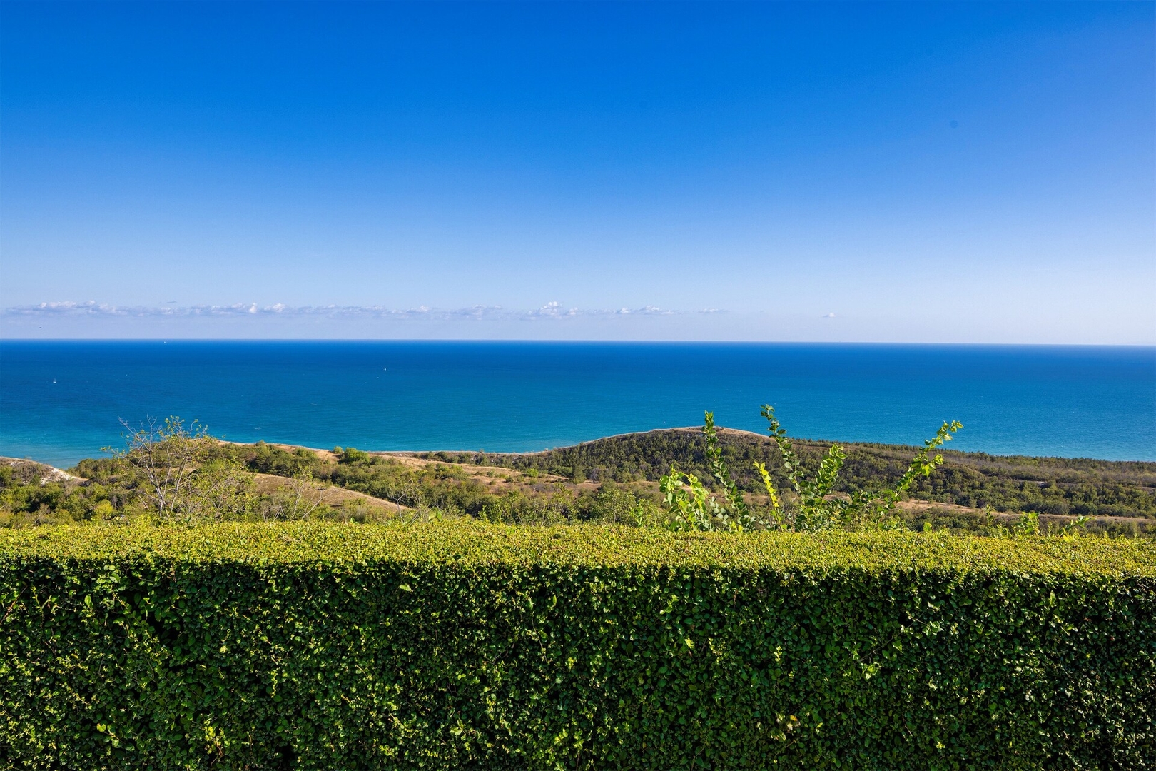 Luxury Villa with Pool- 4 Bedrooms in BlackSeaRama 32 Flat Manager Booking