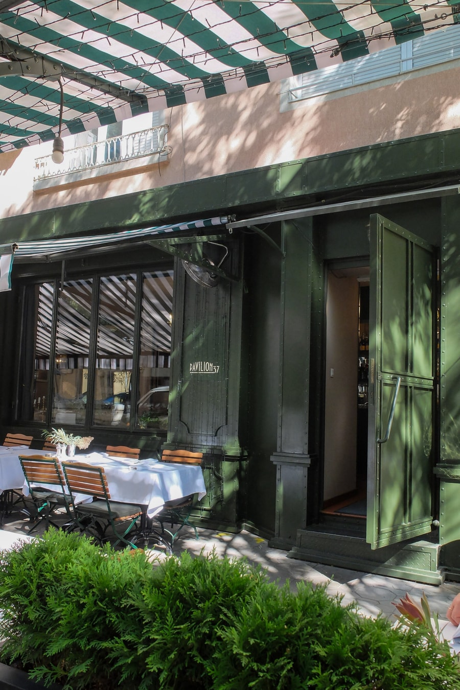 Retro-Chic 1BR Apartment next to Vasil Levski Blvd 36 Flat Manager Booking