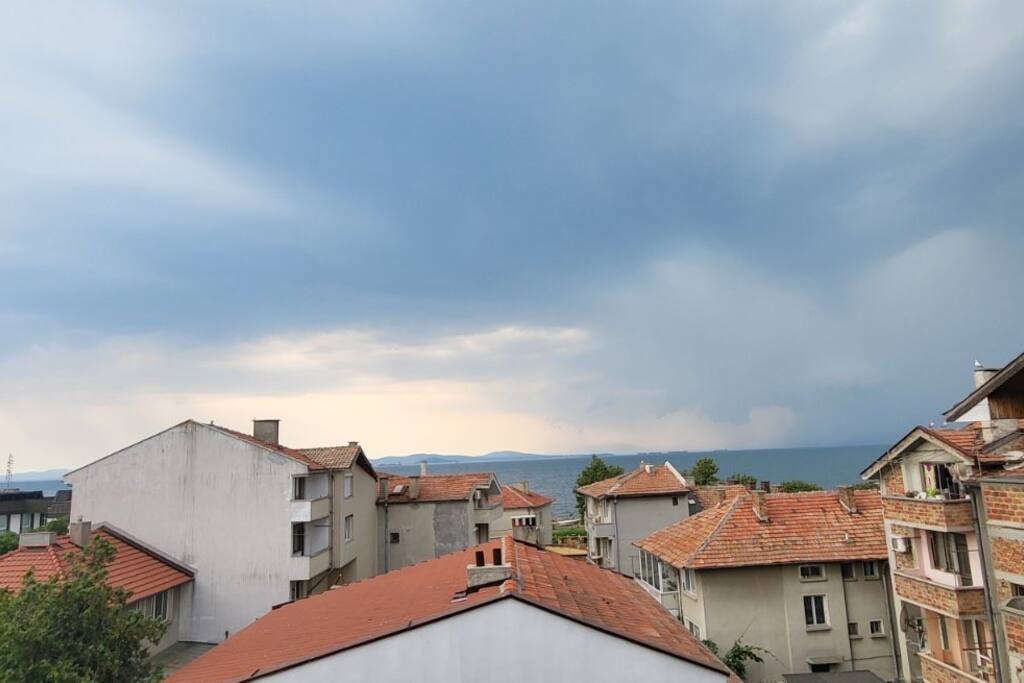 Unique Apartment with Balcony in Pomorie Old Town Flataway