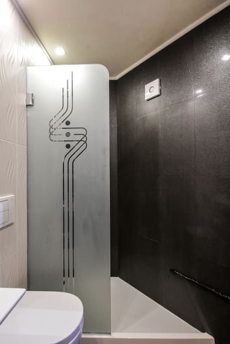 Champs-Élysées Sofia | 2BDR 2BTHR 25 Flat Manager Booking