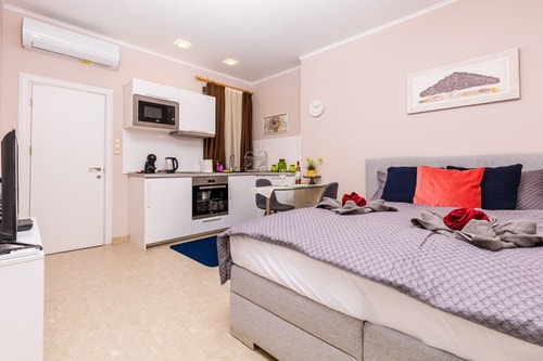 ~ Stella 2 ~ Studio close to the Singing Fountains 0 Flat Manager Booking