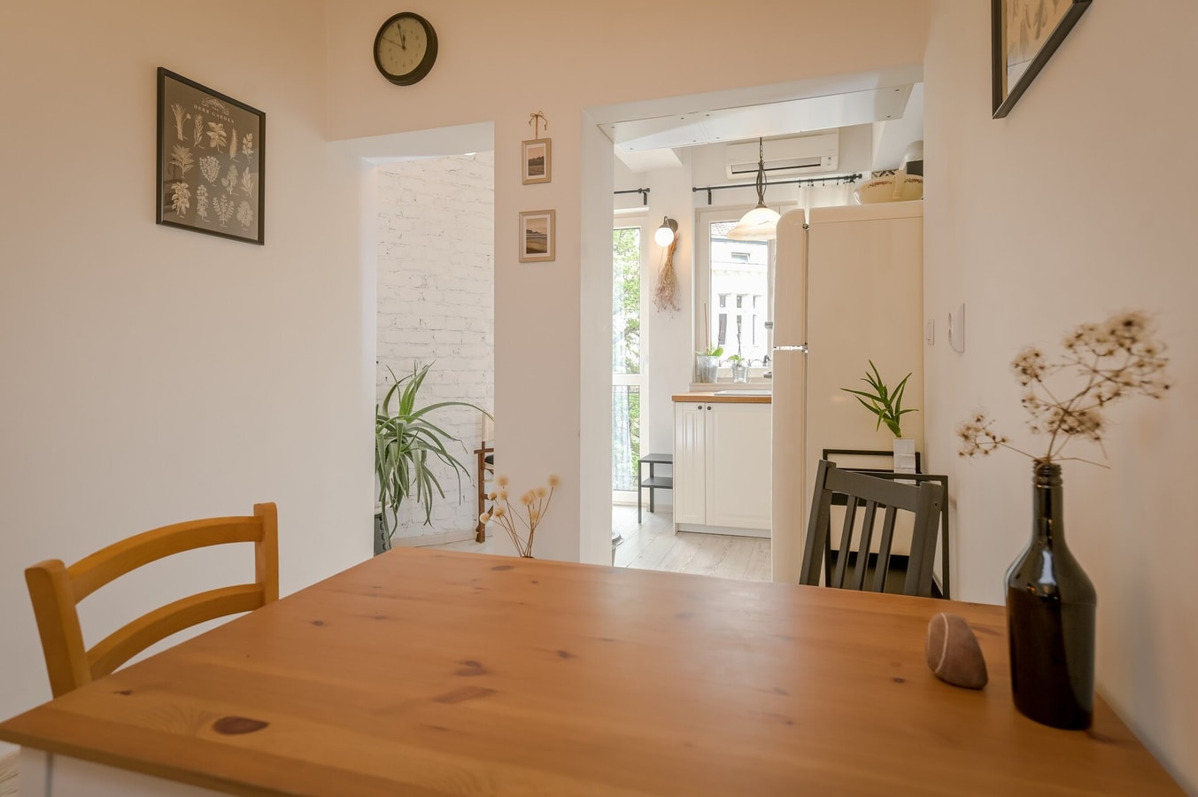 The Simple Place ~ Close to Slaveykov Square 4 Flat Manager Booking