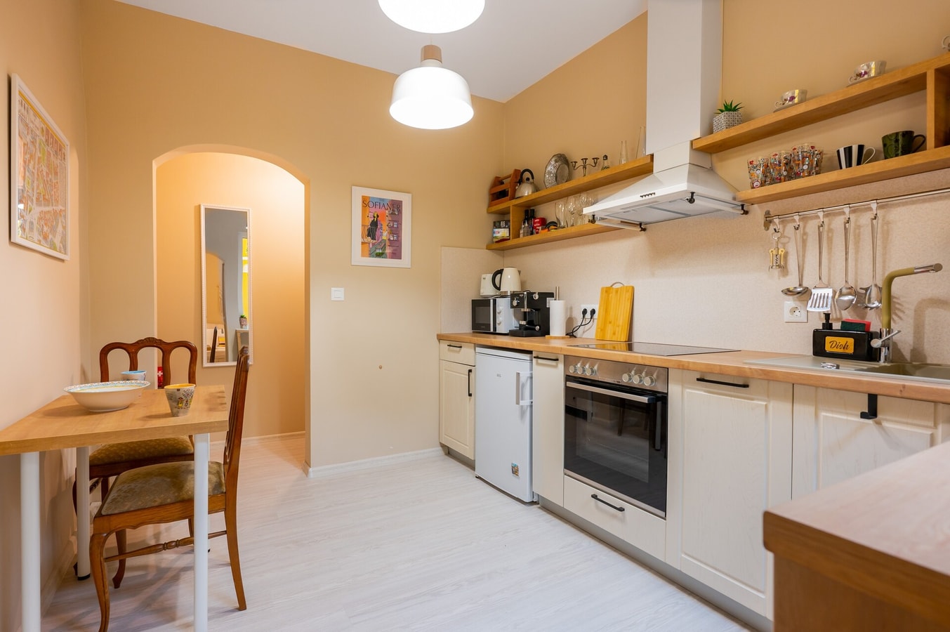 Central Stylish Suite & Studio with Shared Terrace 35 Flat Manager Booking