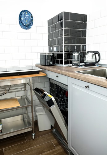 Urban & Cozy Escape - 1BR Flat near GrandMallVarna 12 Flat Manager Booking