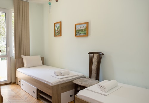 Sunny 2-Bedroom Flat near Sea Garden|Chayka, Varna 2 Flat Manager Booking