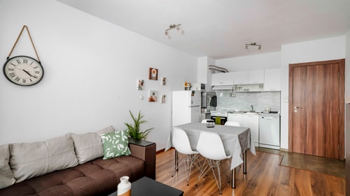 Terra Vibes - Central 1BD with balcony 9 Flat Manager Booking
