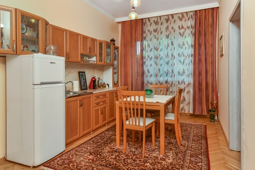 ✦ Sofia Retro ✦ Top Center 1-BDR Apartment 5 Flat Manager Booking