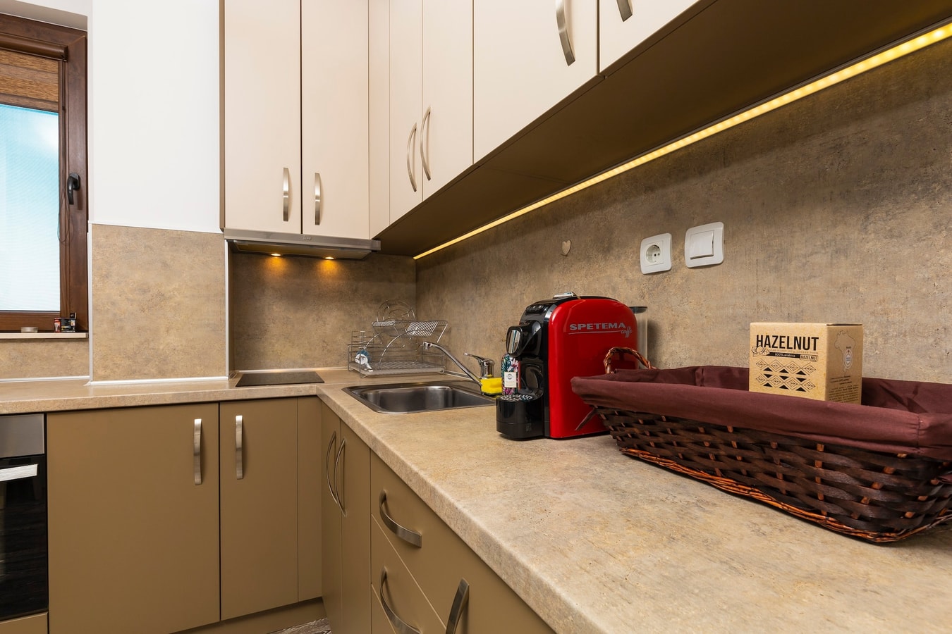 1BD Flat with a lovely terrace in the city centre 4 Flat Manager Booking