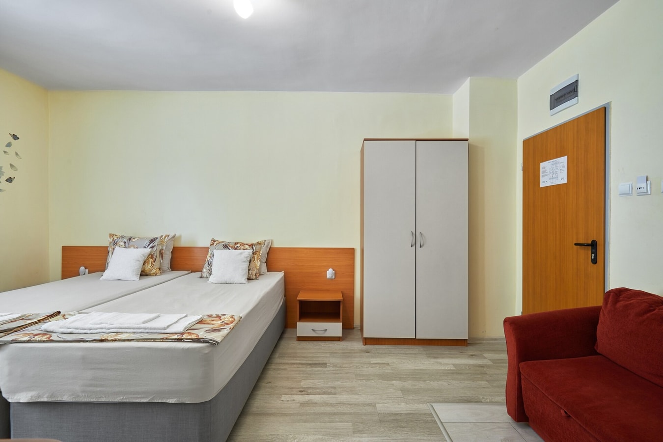Private Studio in Hotel Paradise Pomorie 6 Flat Manager Booking