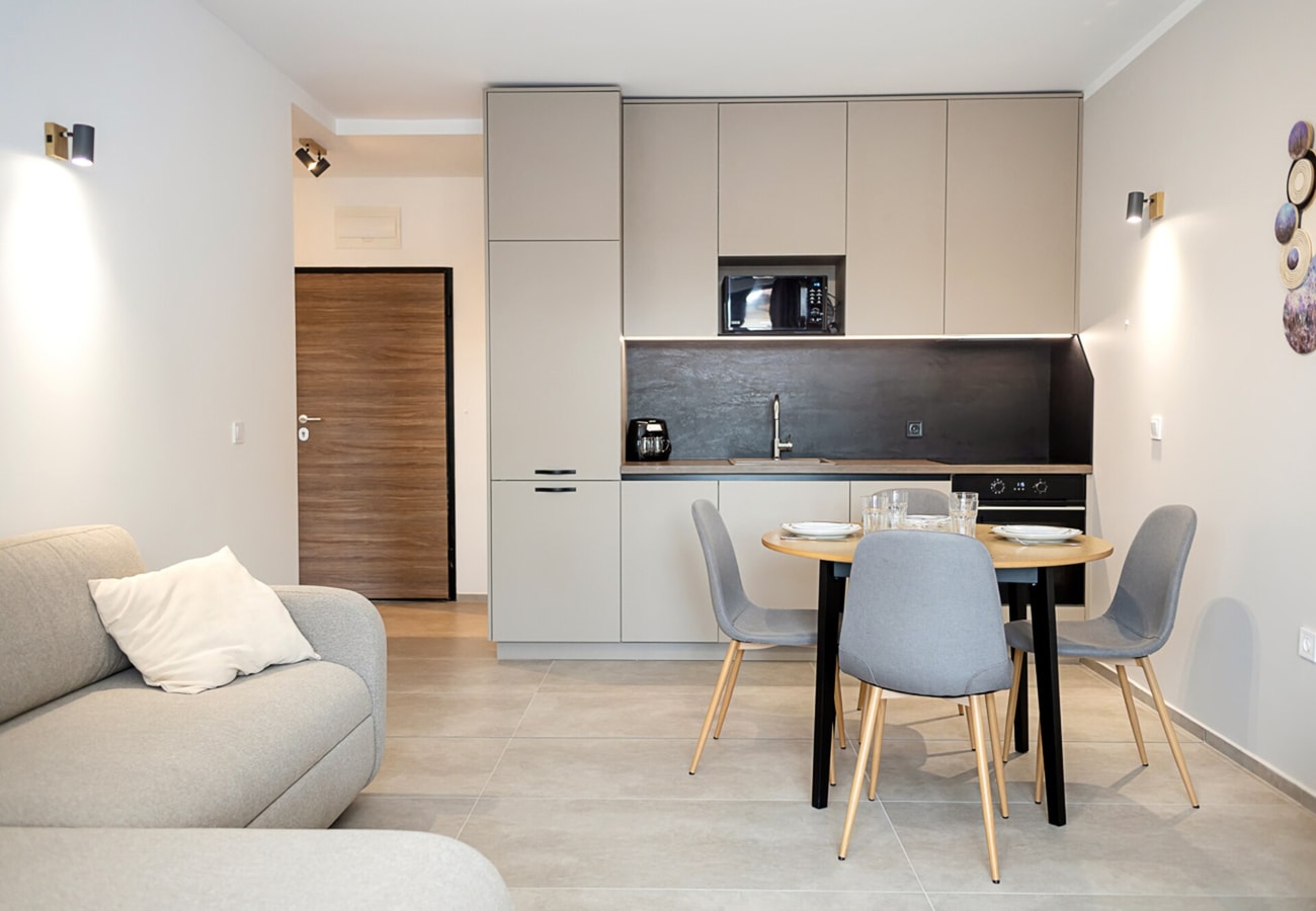 Skyline Varna – Stylish 1BD City Apartment 6 Flat Manager Booking