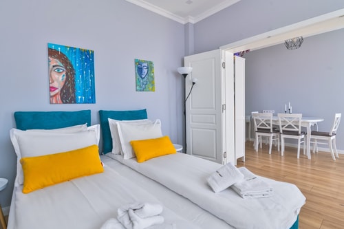 〰The Blue Apartment  1BD with Artistic Design 0 Flat Manager Booking