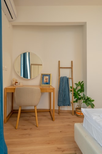 Bright Urban Retreat - Central Sofia 1BD Apartment 18 Flat Manager Booking