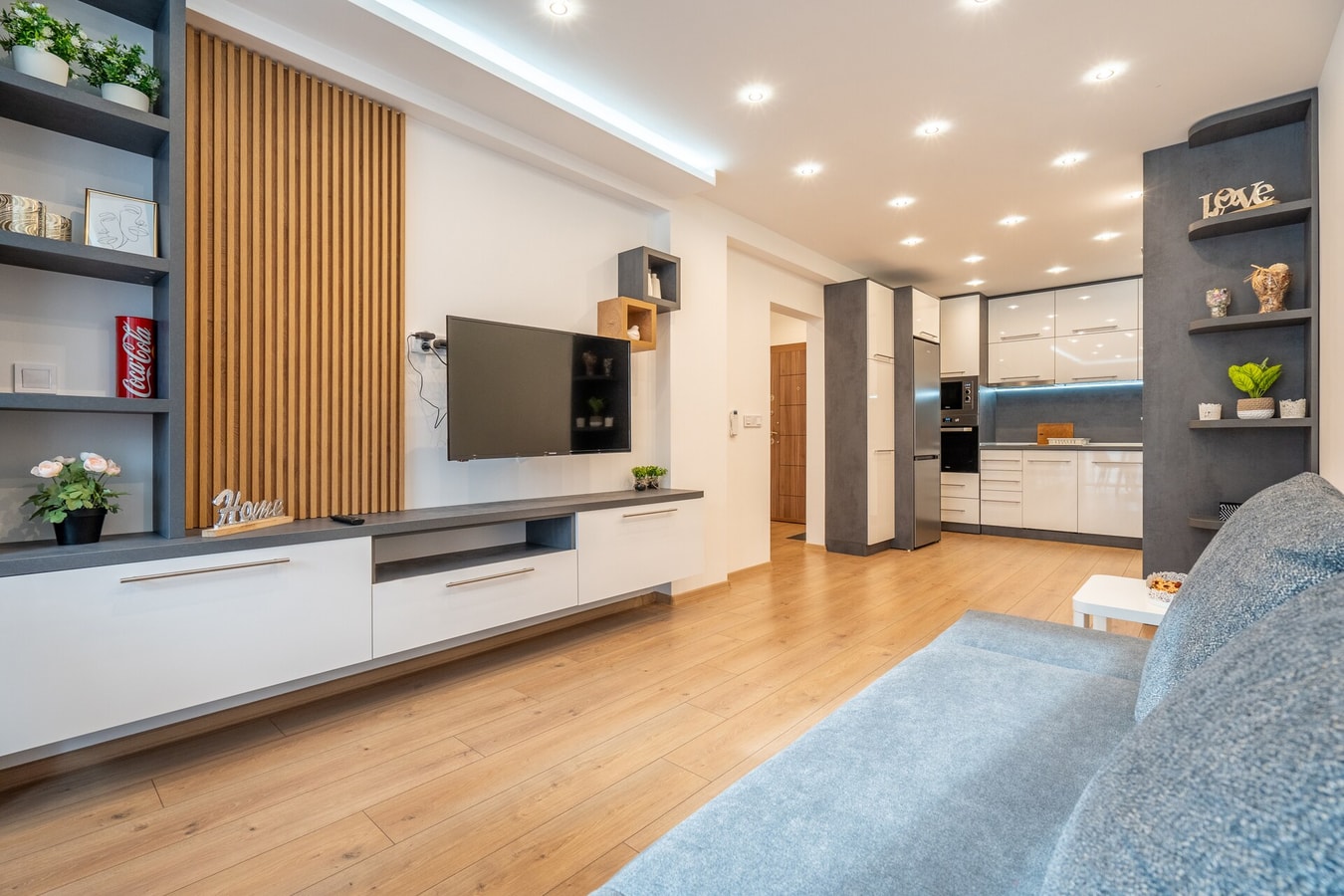 Zenith Apartment 9 Flat Manager Booking