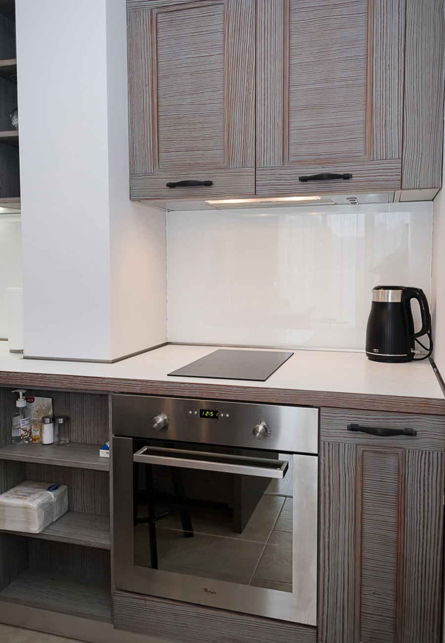 Moonlight Terrace - Panoramic Views, Luxe Comfort 12 Flat Manager Booking