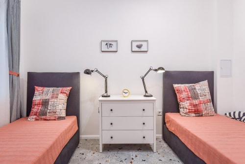 Cosy & renovated 2BD flat near Vitoshka 16 Flat Manager Booking