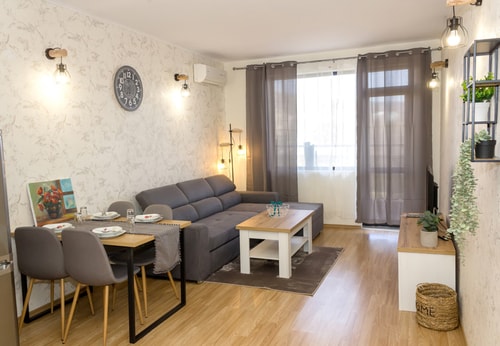Bright 1-bedroom Flat with Balcony in Golden Sands 0 Flat Manager Booking