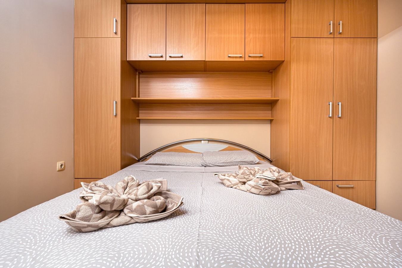 Centrally-located 1BD Apartment near Kapana 2 Flat Manager Booking