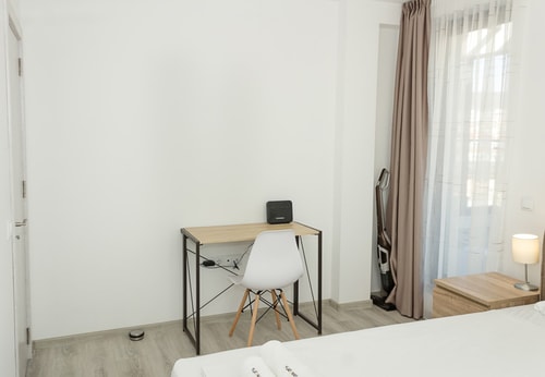 Modern Haven in Varna : Retreat with Chic Ambiance 5 Flat Manager Booking