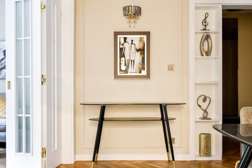 Designer 2BD Apt next to Eagle's Bridge 13 Flat Manager Booking