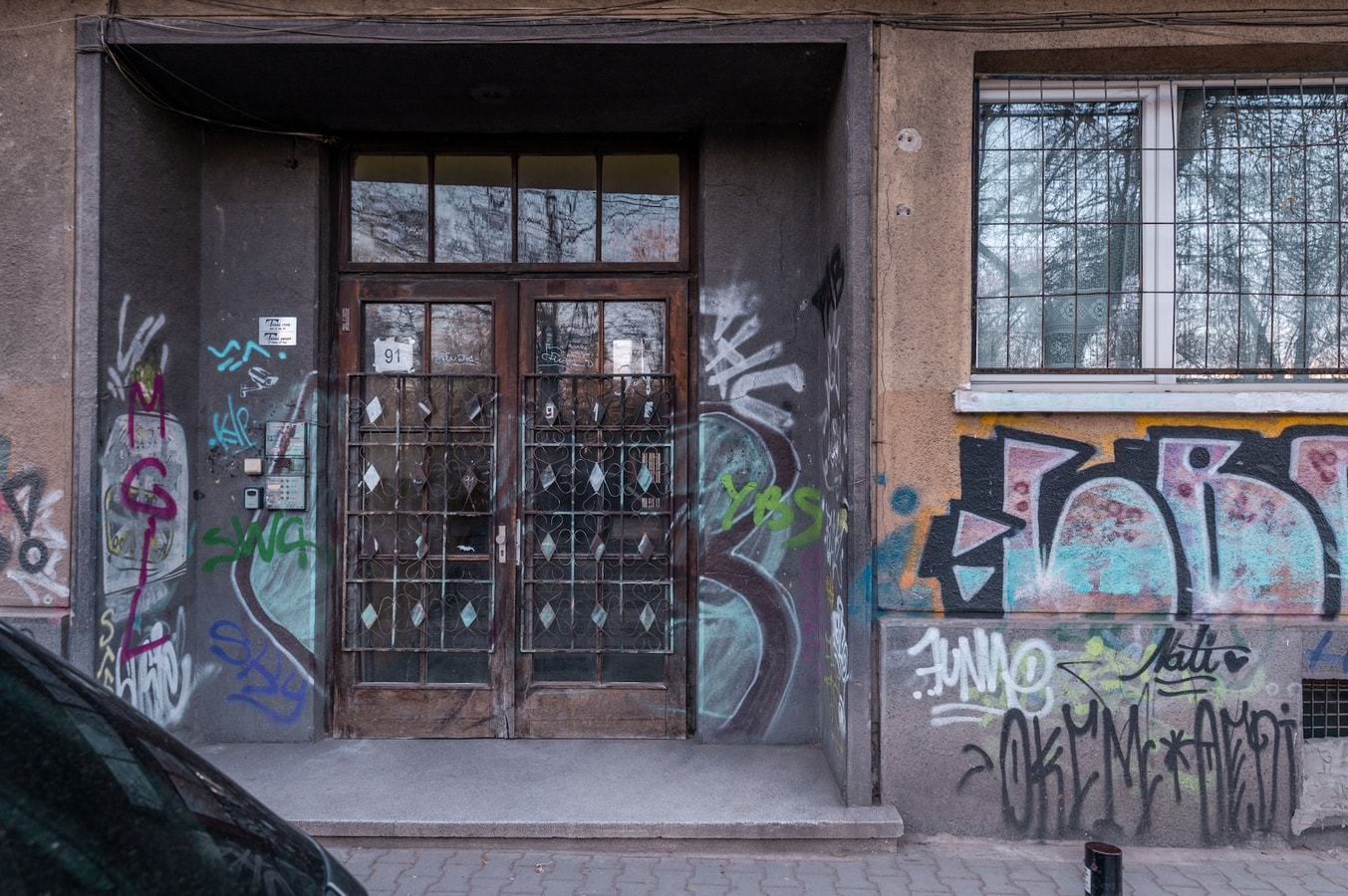 Industrial 2-BDR Flat by the National Stadium 21 Flat Manager Booking