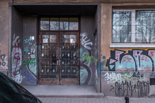 Industrial 2-BDR Flat by the National Stadium 21 Flat Manager Booking