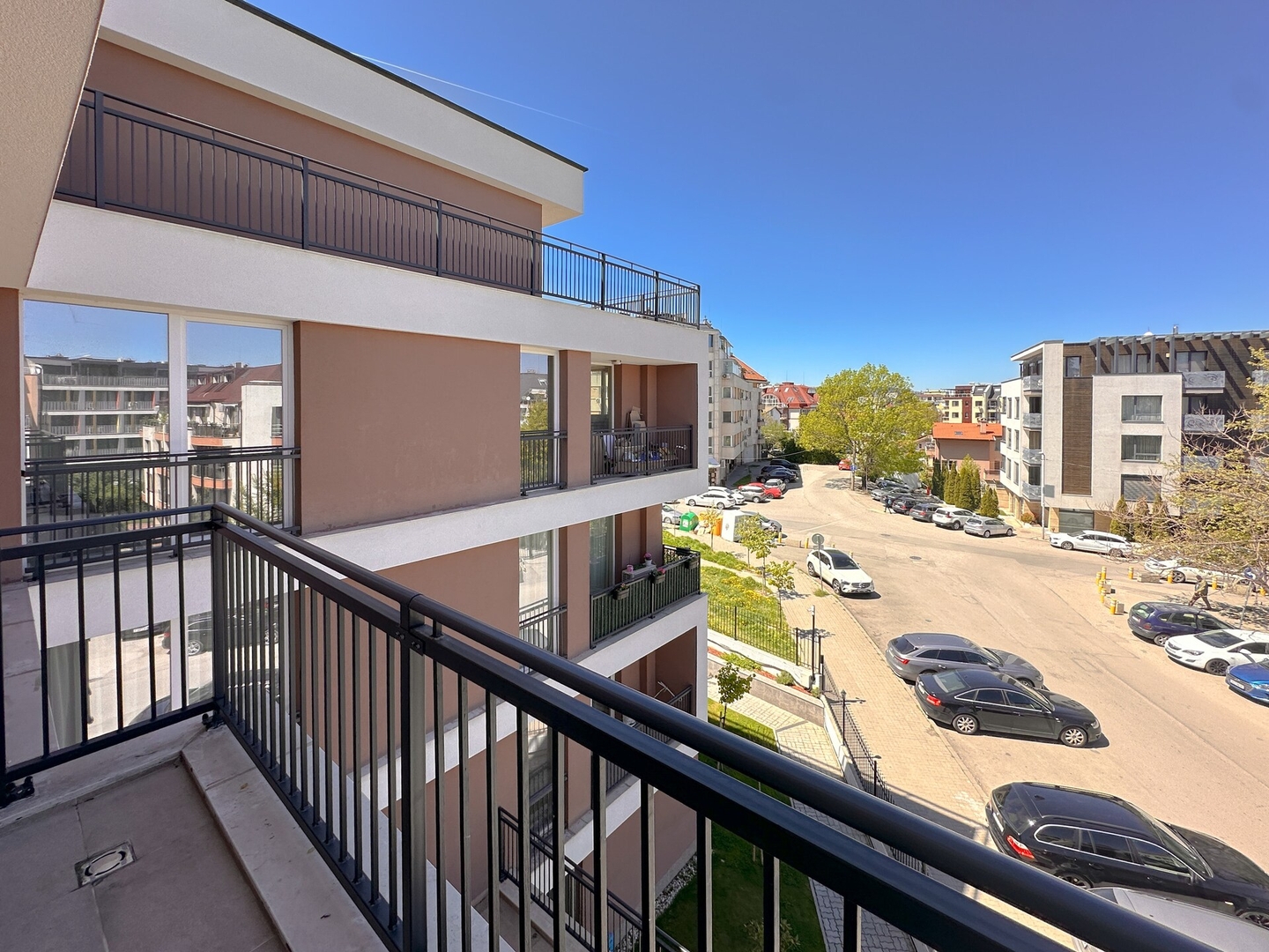 Crème Lux – Elegant 1-BD in Manastirski Livadi 9 Flat Manager Booking