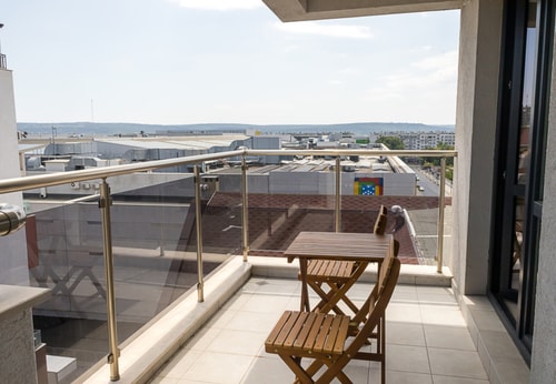 Cozy & Bright 2-BR Flat Next to Grand Mall Varna 18 Flat Manager Booking