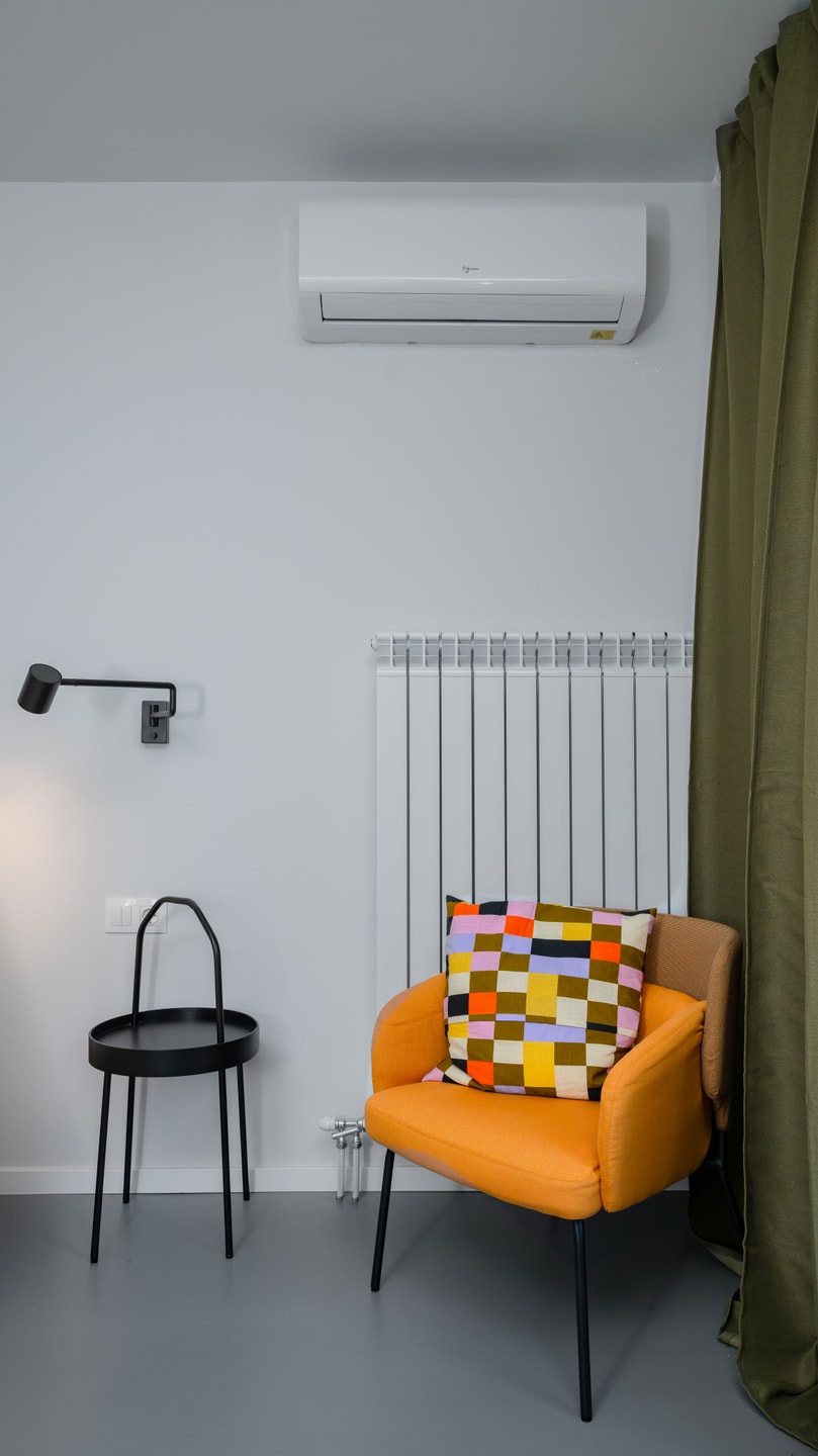 Aviva City Stay – Yellow Vibe Studio 8 Flat Manager Booking