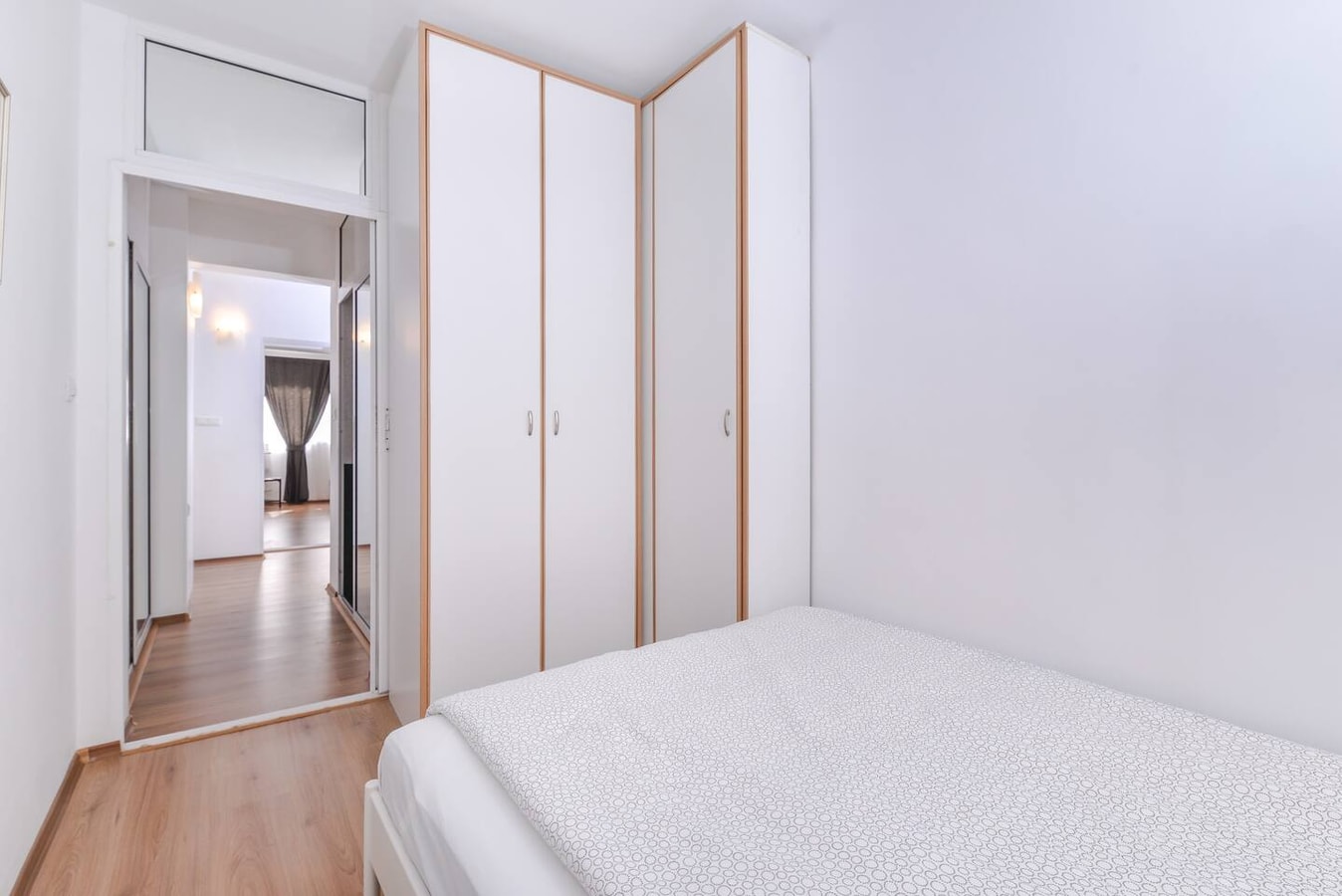 Eleganto - Central 2BD Stylish Apartment 17 Flat Manager Booking