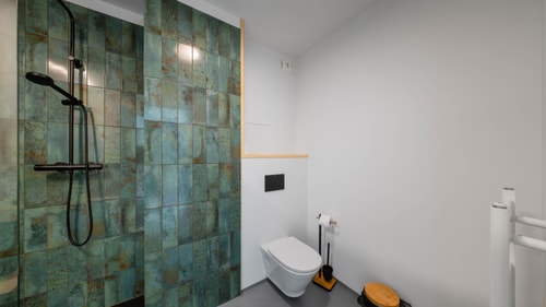 Aviva City Stay – Noir Studio 11 Flat Manager Booking