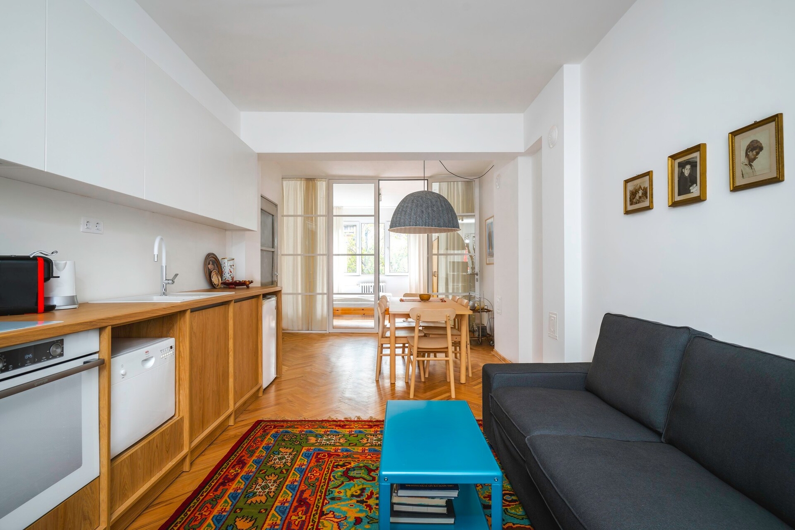 The Vintage Spot - 2BD Flat 15 Flat Manager Booking