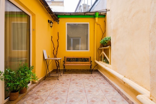 Central Stylish Suite & Studio with Shared Terrace 40 Flat Manager Booking
